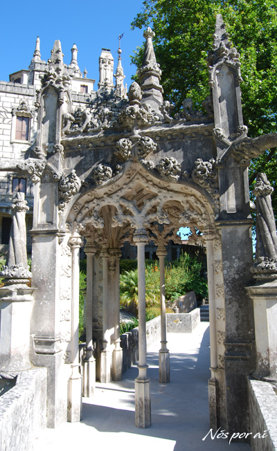 Arco da entrada da quinta